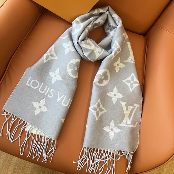 Iv brand scarf 10